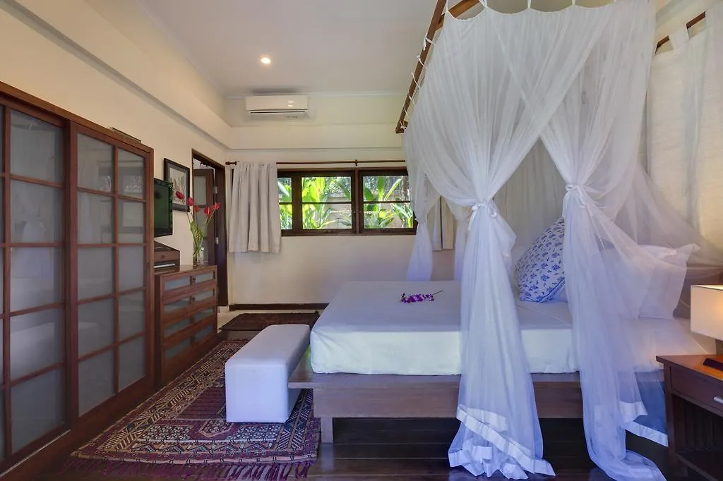 Villa Eight Seminyak   Seminyak (Bali)